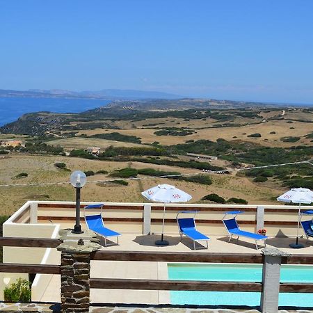 Agriturismo Finagliosu Palmadula Exteriör bild